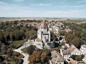 cite_medievale_provins_ville_de_provins-j_f_benard_414x311